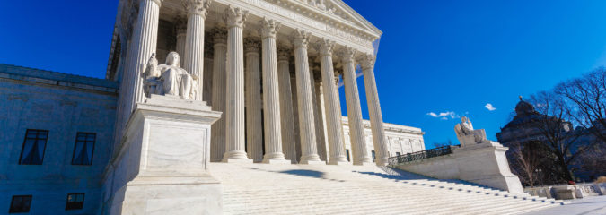 La Corte Suprema Escuchará el Caso de Inmigración el Mes de Abril